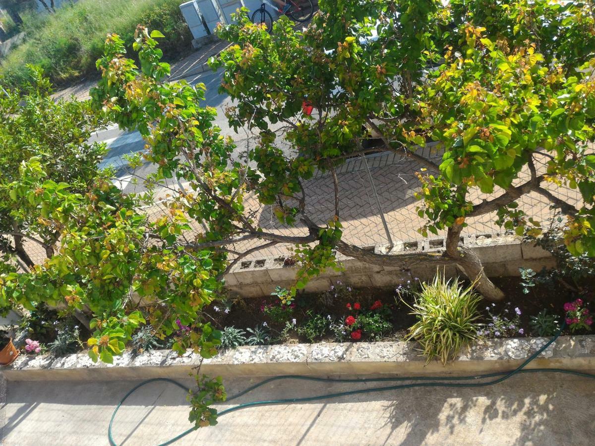 Apartament Casa Di Rosa Chia Zewnętrze zdjęcie